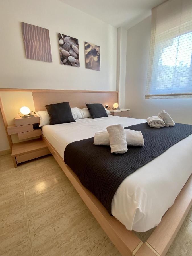 For A Stay Aqua Salou Bagian luar foto