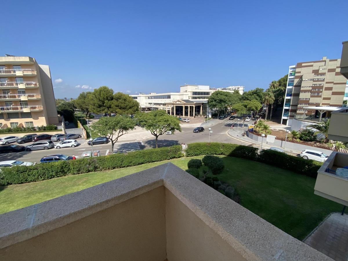 For A Stay Aqua Salou Bagian luar foto